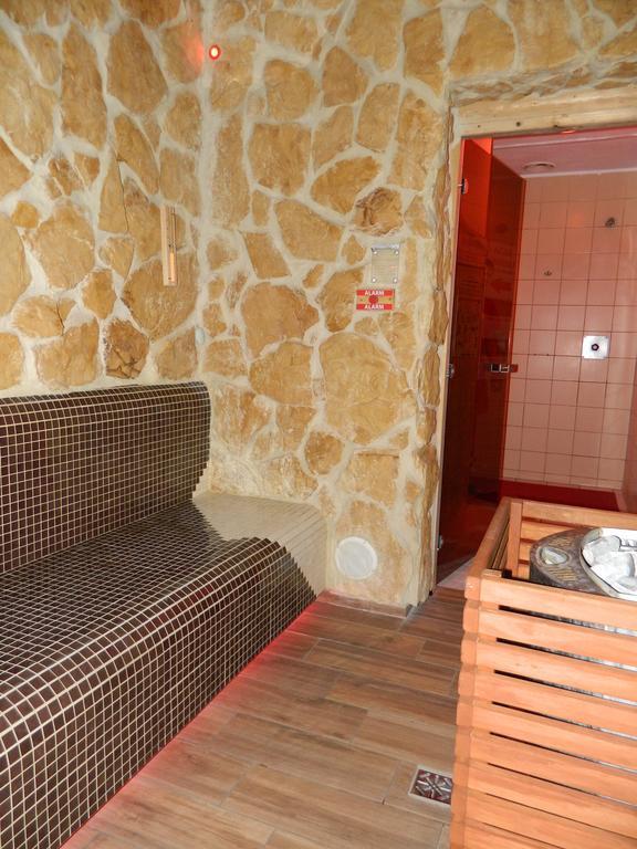 Spa Apartment Parkowy ฮอยนิตแซ ห้อง รูปภาพ